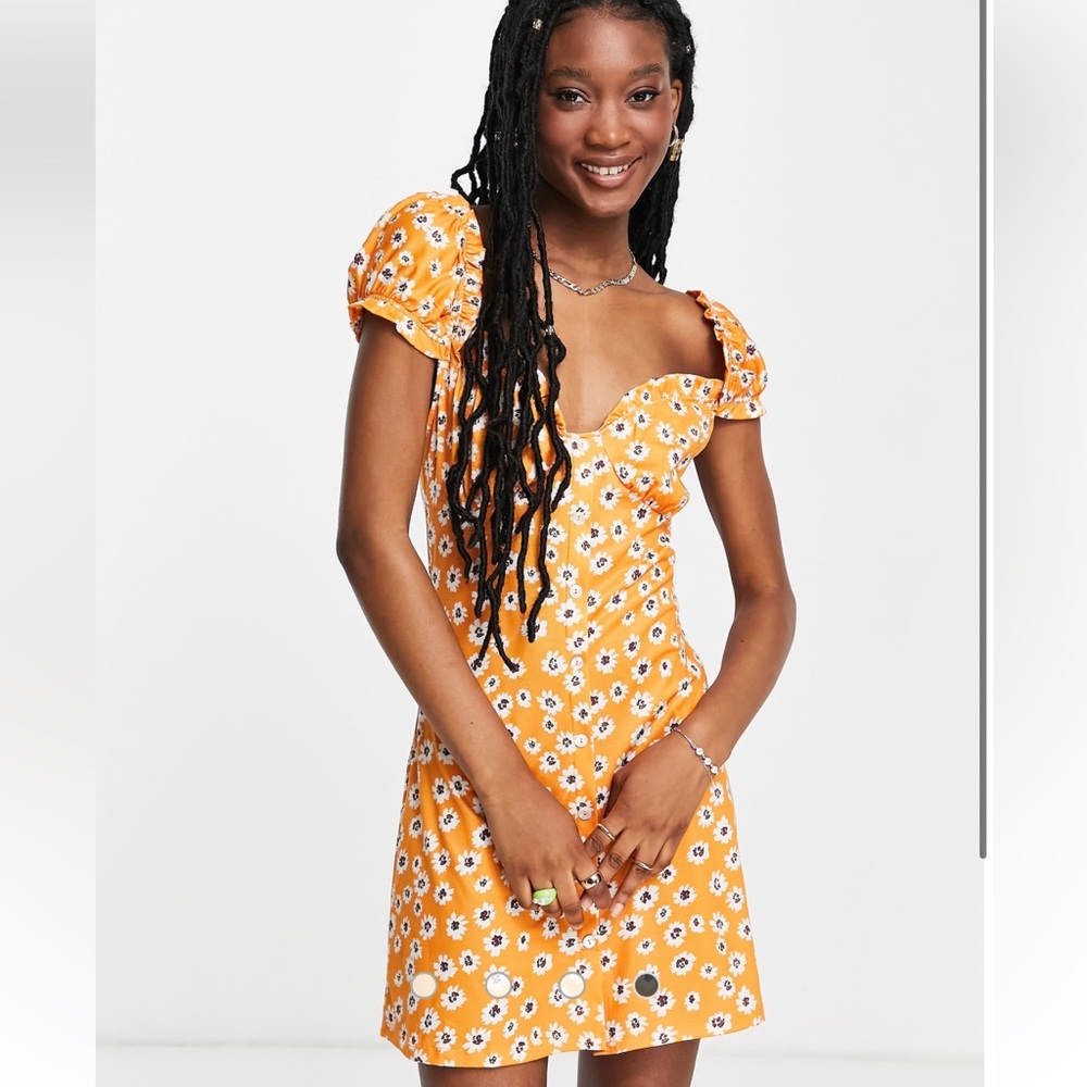 Stradivarius Orange Sleeveless Sundress with Sweetheart Neckline